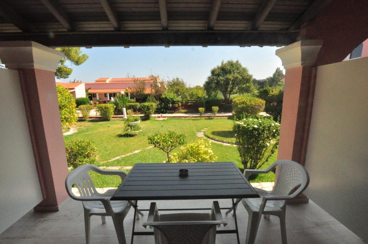 Tassos Apartments Corfu  Bagian luar foto